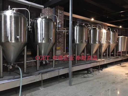 Micro impianti per la fermentazione 2BBL 3BBL della fabbrica di birra del fermentatore conico commerciale di Cylindro