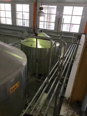 Larga scala della birra del mestiere di alta efficienza che fa il sistema di controllo di Siemens dell'attrezzatura