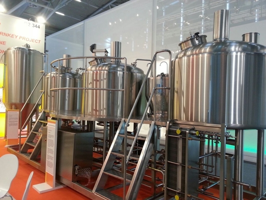 L'attrezzatura mini microbirrificio del vapore/elettrica, 3 sincronizza l'attrezzatura di Brewpub
