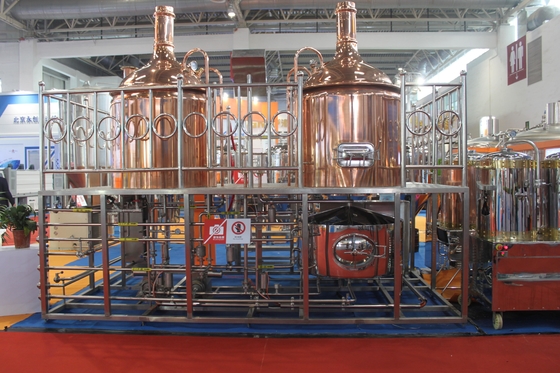 Piccola attrezzatura della fabbrica della birra del mestiere di rame, mini birra 100L che fa sistema