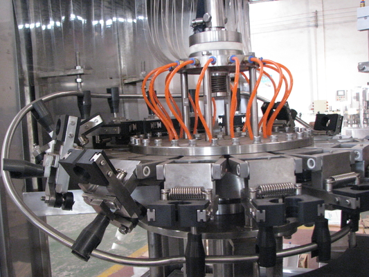 Linea di produzione automatica della fabbrica di birra bevanda che risciacqua la macchina di coperchiamento di riempimento di Monoblock