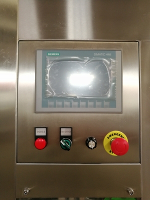 L'imbottigliatrice automatica Sus304 3 in 1 per la birra/ha carbonatato la bevanda