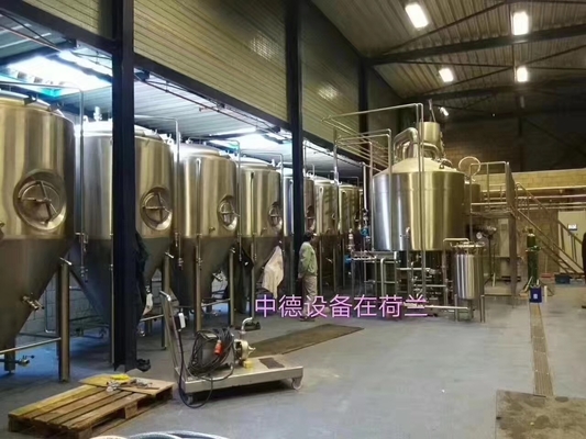 larga scala 10Bbl che fa attrezzatura con il riscaldamento di vapore del tino di fermentazione