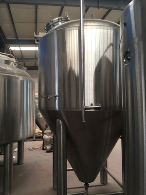 Cuocia a vapore la birra chiavi in mano dell'attrezzatura della fabbrica di birra che fa il fermentatore 15bbl 20bbl 50bbl