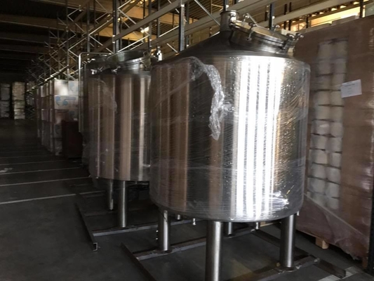 annuncio pubblicitario della piccola scala 1200L che fa la mini attrezzatura della fabbrica di birra dei sistemi