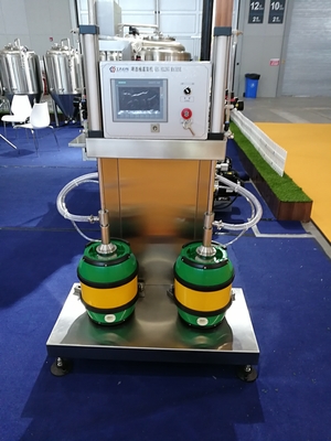 Touch screen automatico 2L - 60L delle teste della lavatrice due del barile di birra del Sus 304