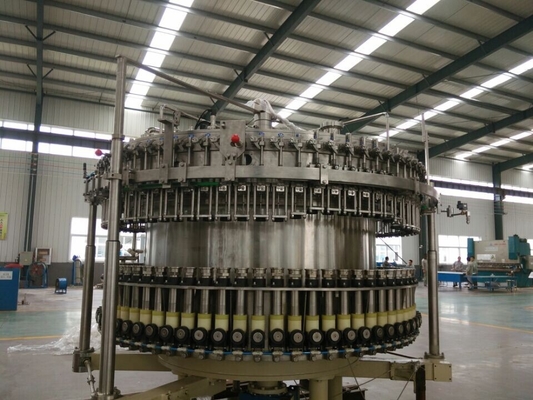 Tensione di coperchiamento di riempimento 220V a macchina o 380V del monoblock di lavaggio delle bottiglie di vetro dell'acciaio inossidabile 304