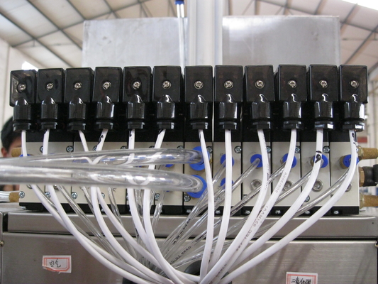Tipo determinato elettrico pneumatico della lavatrice del barile di birra del touch screen di 2 teste